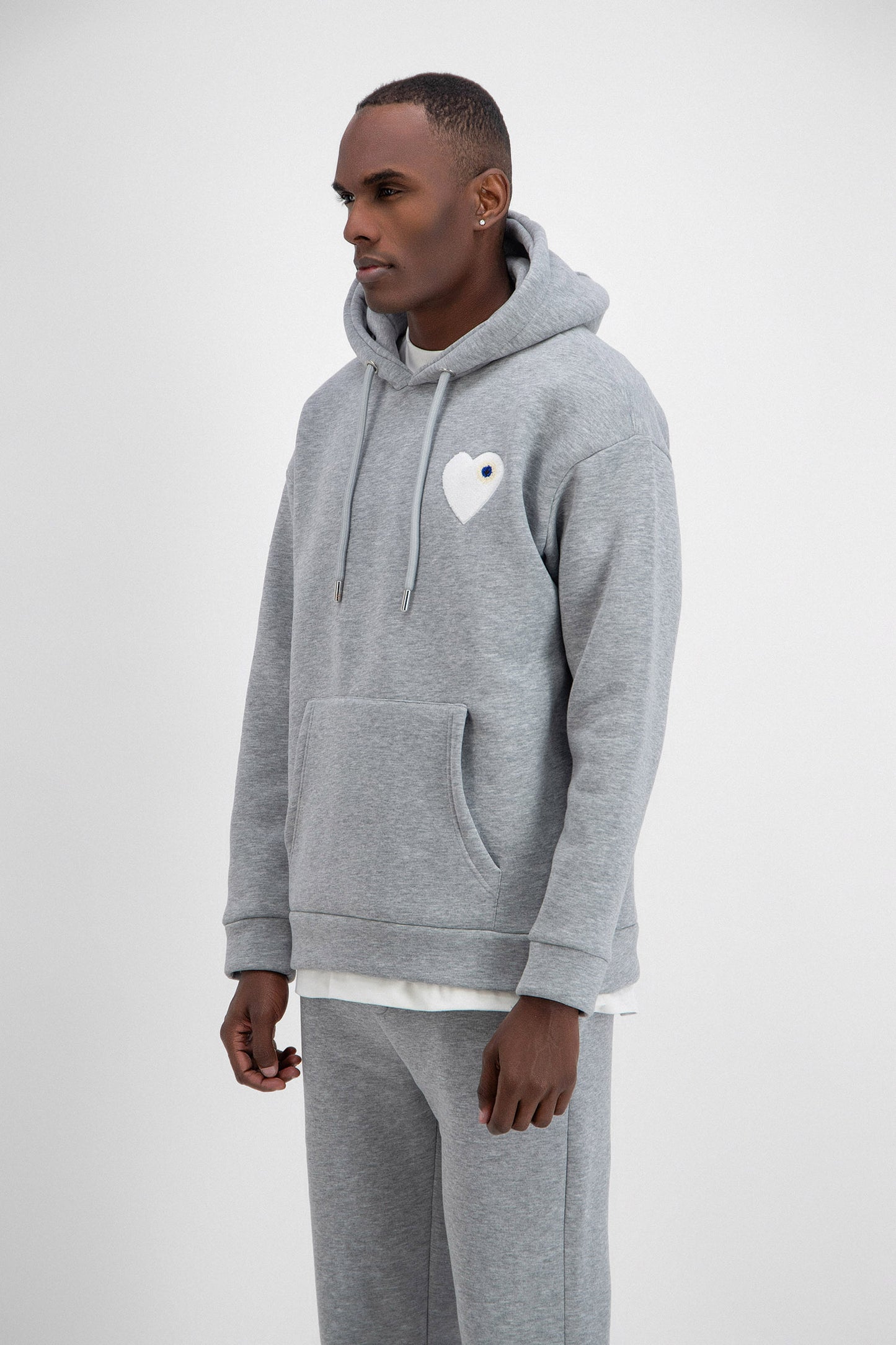 Sweat Chic Gris Coeur Blanc