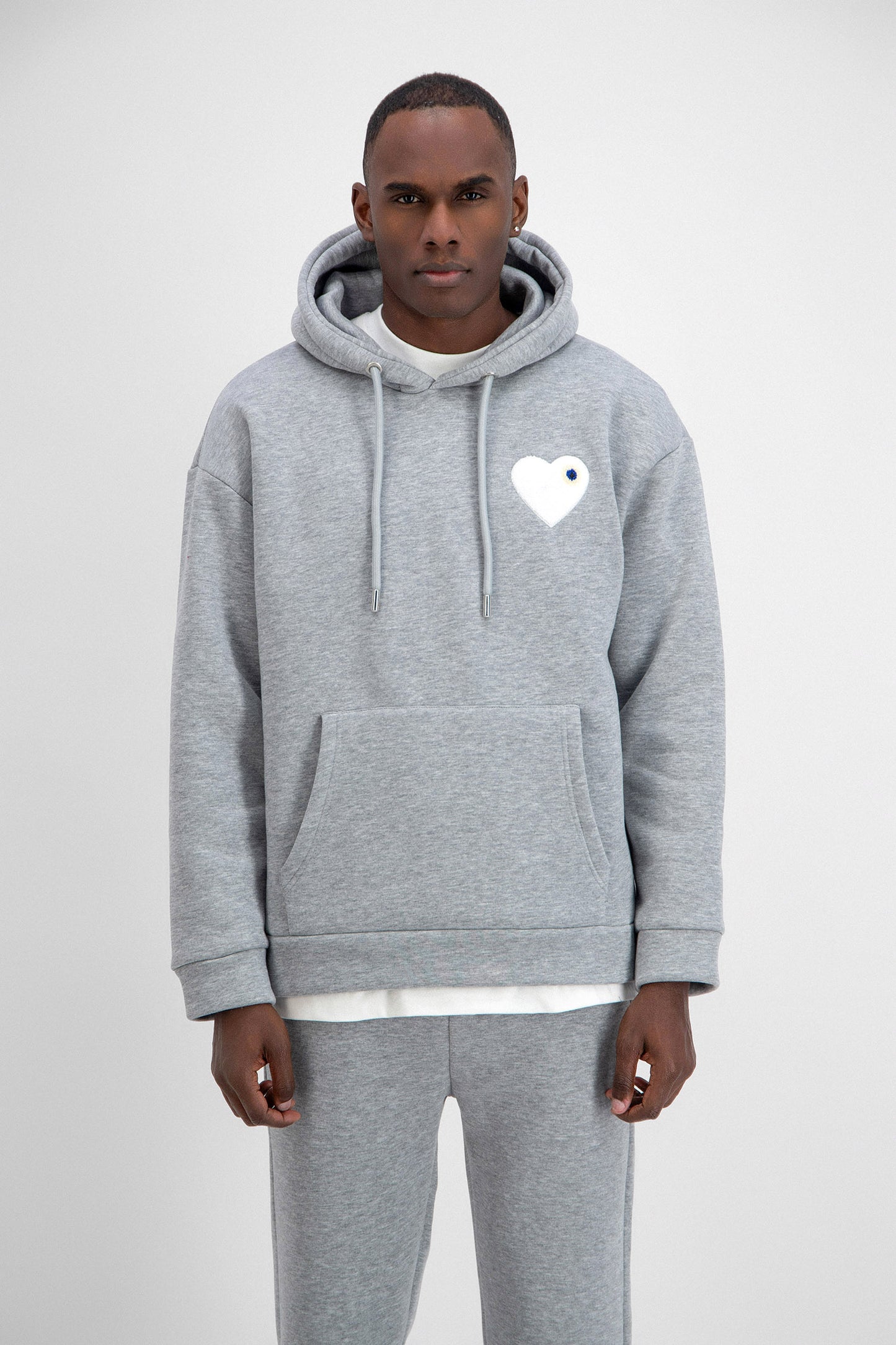 Sweat Chic Gris Coeur Blanc