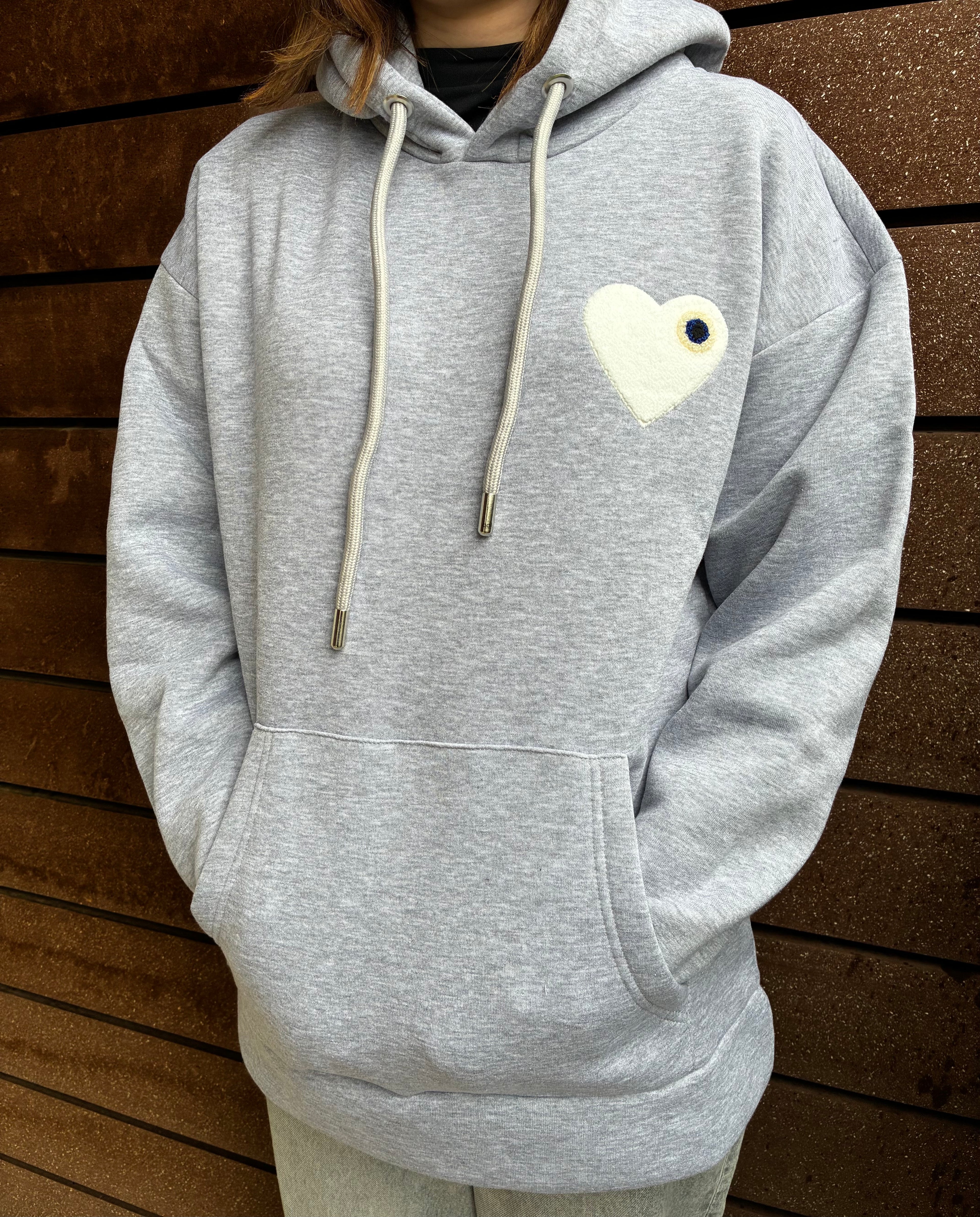 Sweat Chic Gris Coeur Blanc